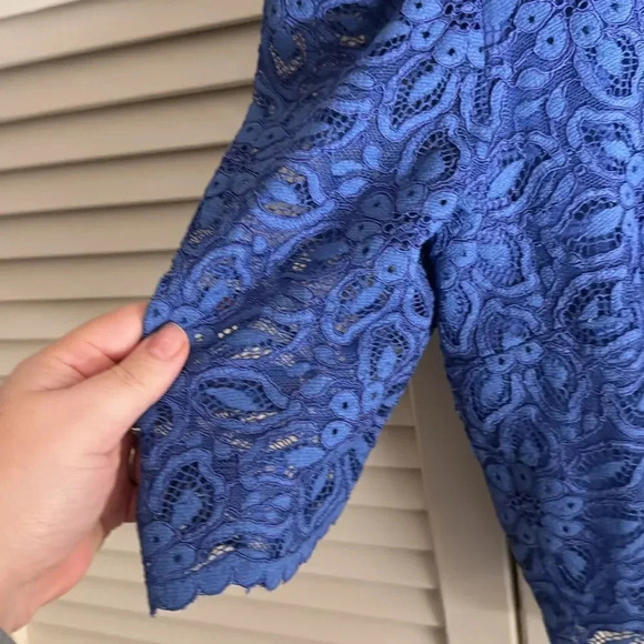 *Final Price* Maeve by Anthropologie Blue Lace Top US 2 NWOT Button Tie Front - Picture 4 of 6